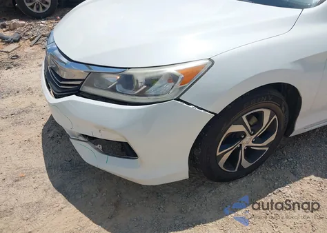 2016 Honda Accord Lx z USA, uszkodzony, nr VIN 1HGCR2F38GA008501